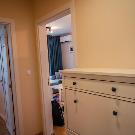 Emerald Suite With Private Parking Varna Esterno foto