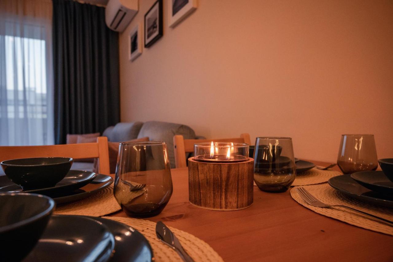 Emerald Suite With Private Parking Varna Esterno foto